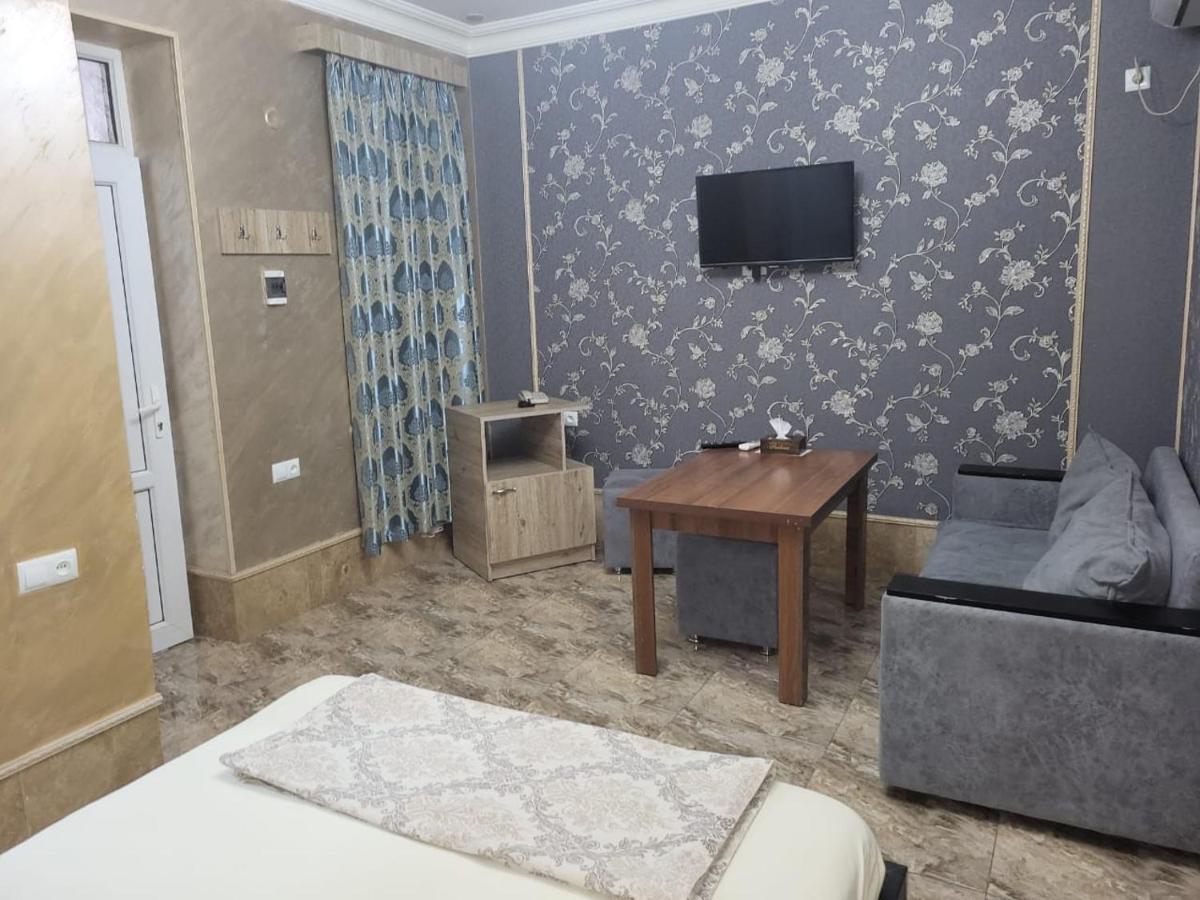 Ralina Restaurant And Hotel Село Арарат Экстерьер фото