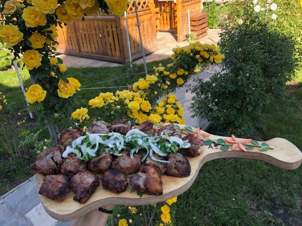 Ralina Restaurant And Hotel Село Арарат Экстерьер фото