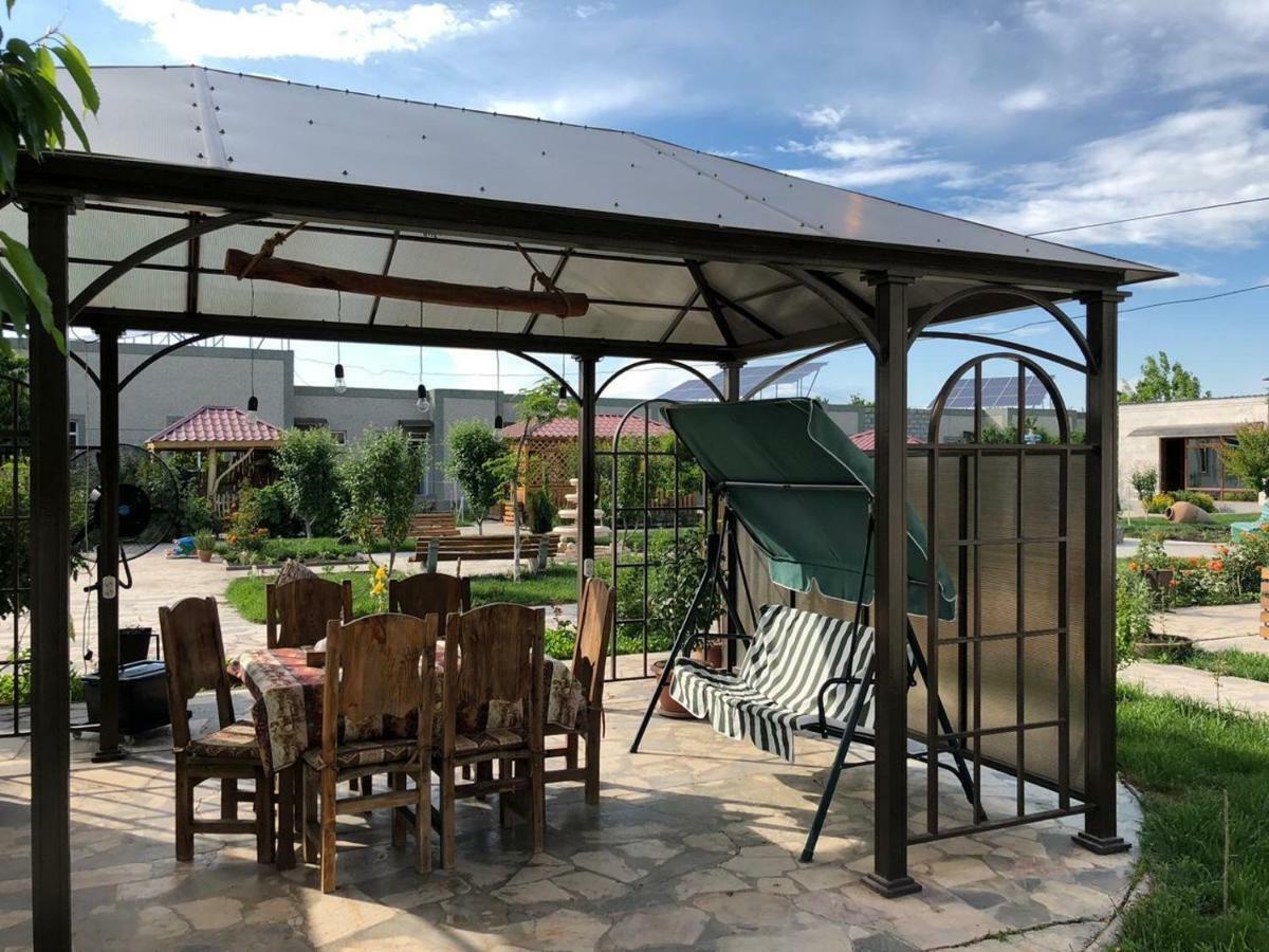 Ralina Restaurant And Hotel Село Арарат Экстерьер фото